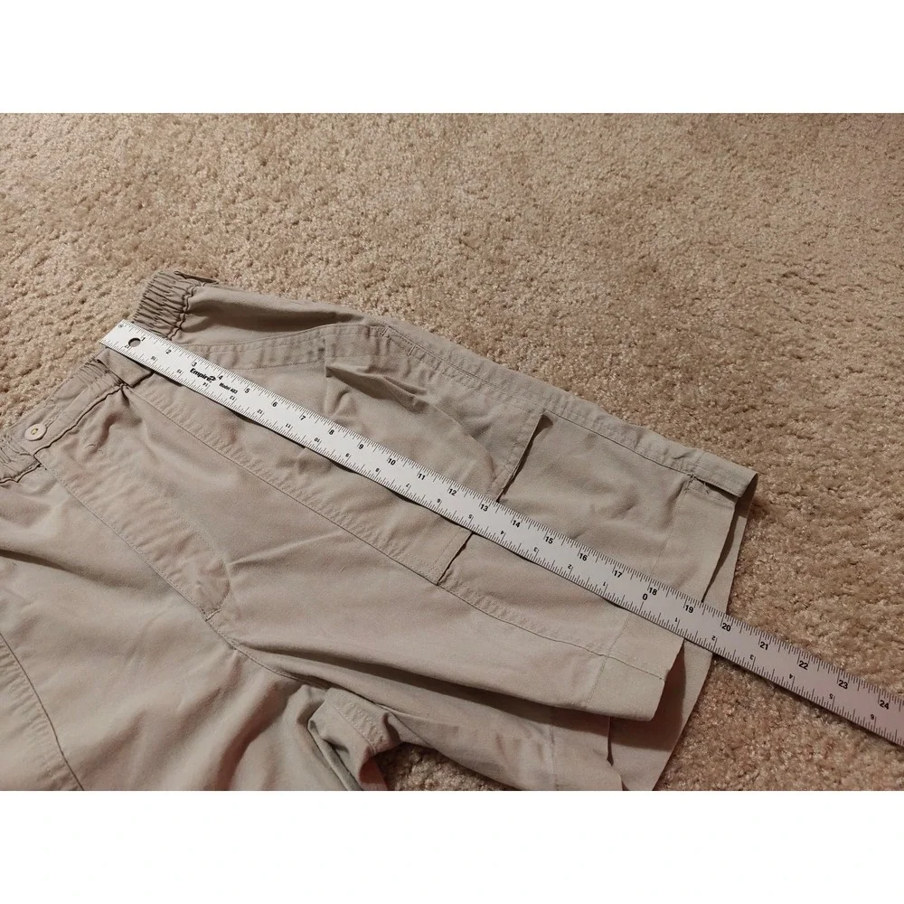 Vintage Bugle Boy Mens Khaki Cargo Shorts Elastic Waist Tan Size 32 W-28 Utility